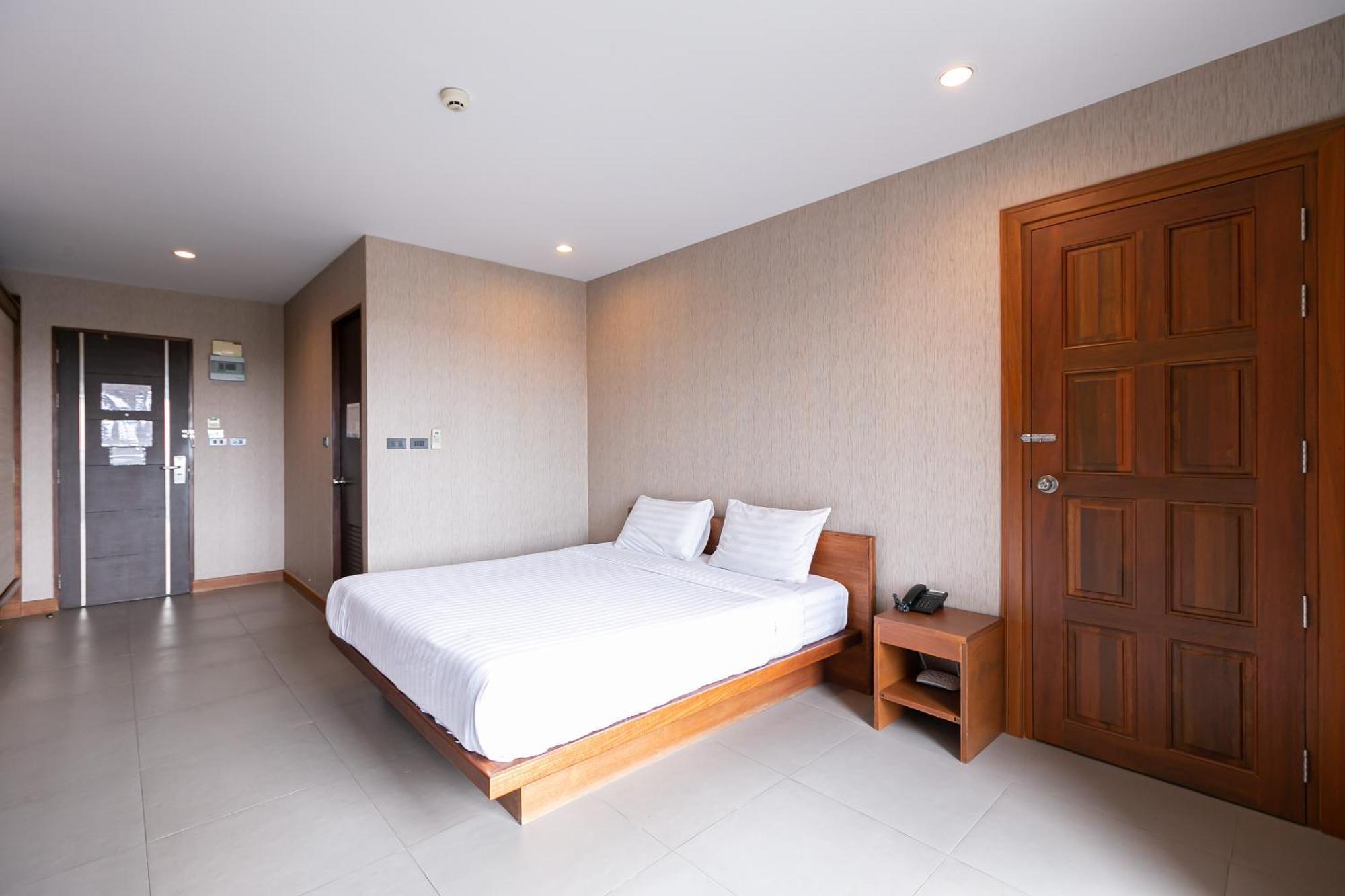 Farthai Residence Phan Thong Экстерьер фото