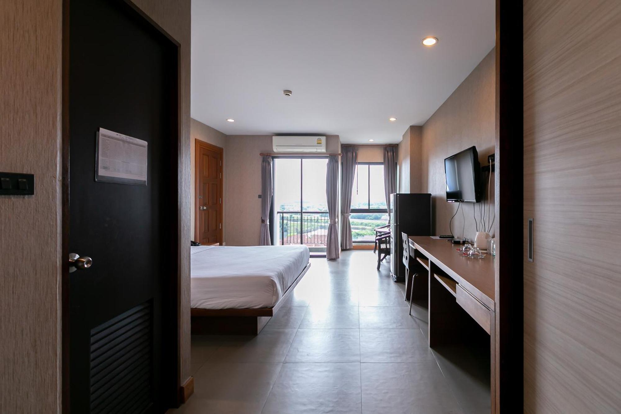 Farthai Residence Phan Thong Экстерьер фото