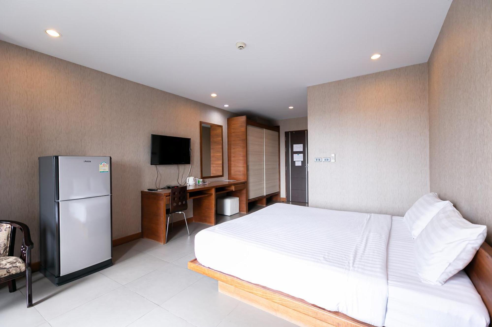 Farthai Residence Phan Thong Экстерьер фото